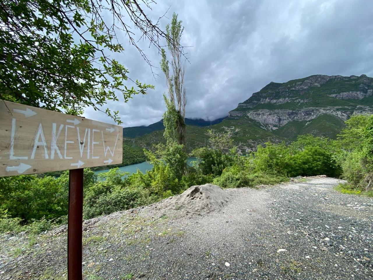 Lakeview Escape Koman Eksteriør billede