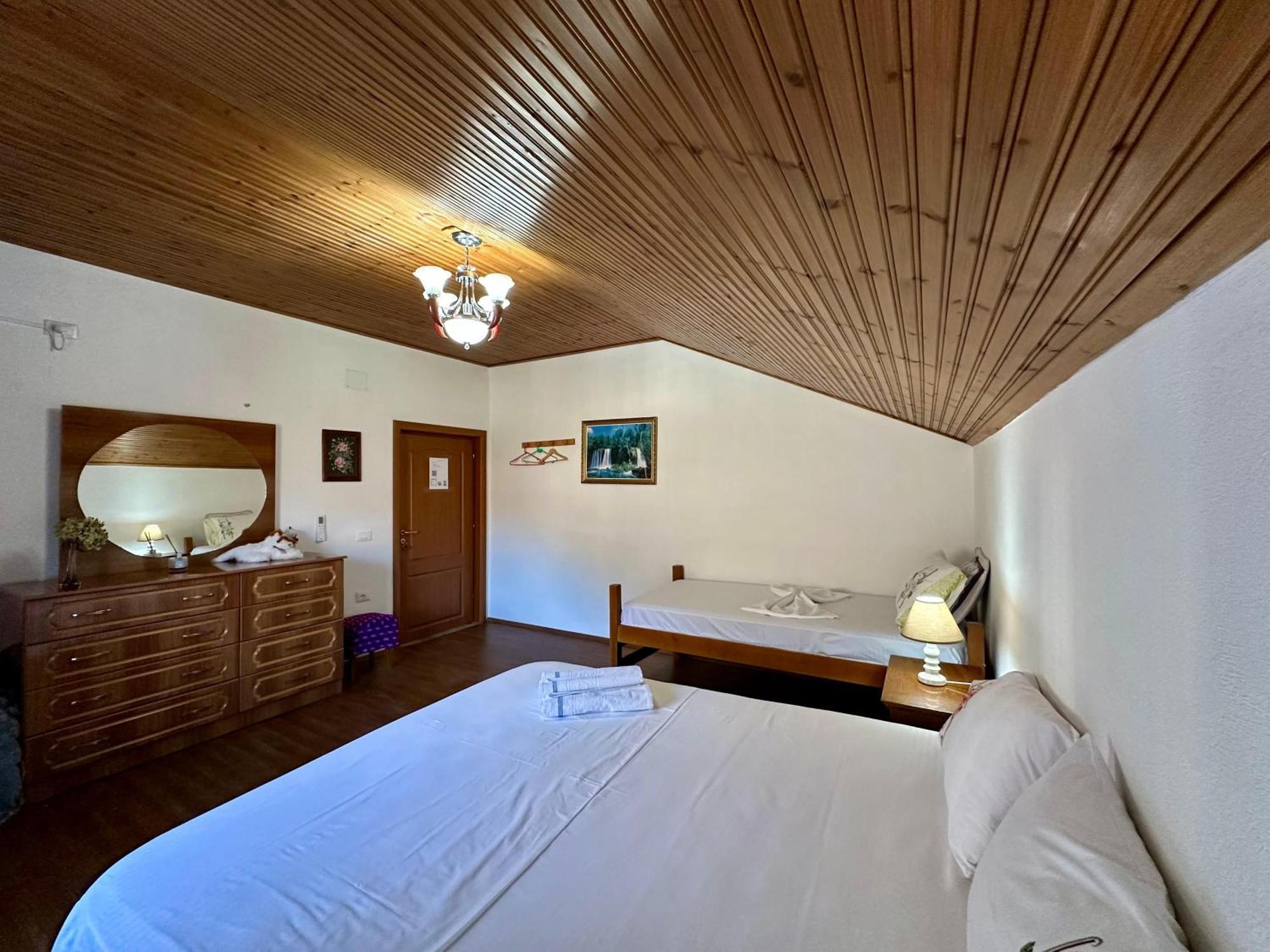 Lakeview Escape Koman Eksteriør billede